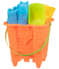 Seau de plage château fort accessoires en promo chez B&M Seau de plage château fort accessoires dans le catalogue B&M