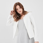 Veste cintrée zippée ivoire femme à 15,00 € dans le catalogue La Halle