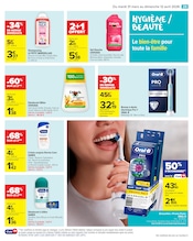 Déodorant en promo dans le catalogue Carrefour Market à la page 31