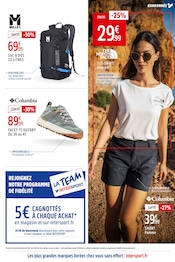 Promos T-Shirt Femme dans le catalogue "RANDONNEZ L'ESPRIT LÉGER" de Intersport à la page 5