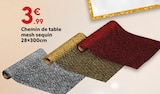 Chemin de table mesh sequin en promo chez Maxi Bazar Chemin de table mesh sequin dans le catalogue Maxi Bazar