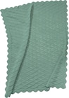Decke aus Strick, grün, ca. 80 x 100 cm von ALANA im aktuellen dm-drogerie markt Prospekt