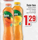 Schwarzer Tee Pfirsich oder Schwarzer Tee Zitrone im Angebot bei Trinkgut in Willich Schwarzer Tee Pfirsich oder Schwarzer Tee Zitrone Angebote von fuze tea bei Trinkgut Willich für 1,29 €