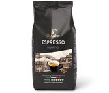 Espresso Kräftig - 1 kg Ganze Bohne Angebote bei Tchibo im Supermarkt Neustadt für 16,99 €