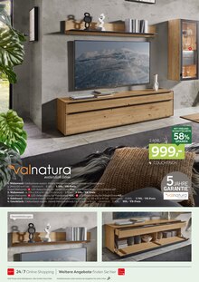Wohnzimmertisch im XXXLutz Möbelhäuser Prospekt "Exklusive Möbelkreationen" mit 24 Seiten (Bremen)