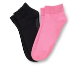 2 Paar Yogasocken, pink bei Tchibo im Supermarkt im Prospekt "" für 8,99 €