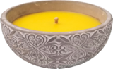 Bougie citronnelle pot ciment en promo chez Maxi Bazar Bougie citronnelle pot ciment dans le catalogue Maxi Bazar