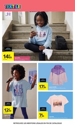 Offre Pyjama Fille dans le catalogue Carrefour du moment à la page 34