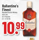 Ballantine's Finest Blended Scotch Whisky bei Trinkgut im Bocholt Prospekt für 10,99 €