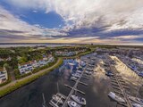 Sportaktivitäten am Strand, Wasser ringsum und der kulturelle Reichtum Zeelands im Angebot bei Center Parcs in Aurich Sportaktivitäten am Strand, Wasser ringsum und der kulturelle Reichtum Zeelands Angebote von Port Zélande bei Center Parcs Aurich für 269,00 €