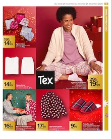 Promo Poncho Femme dans le catalogue Carrefour du moment à la page 13