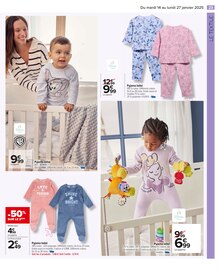 Promo Combinaison bébé dans le catalogue Carrefour du moment à la page 25