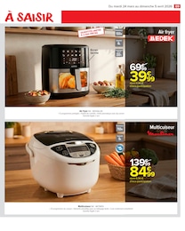 Prix et réduction Petit électroménager cuisine dans le prospectus Carrefour Market en cours Offre Petit électroménager cuisine dans le catalogue Carrefour Market du moment à la page 71