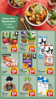 Kaffee im REWE Prospekt "Dein Markt" mit 32 Seiten (Gießen)