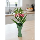 Muguet 5 brins et 2 œillets de poète dans un grand vase - CARREFOUR en promo chez Carrefour Colombes à 5,99 €