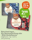 Bio-Beerenmischung oder -Wild-Heidelbeeren Angebote von Naturland tegut... bei tegut Gießen für 2,99 €