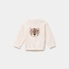 La Halle Paris - Promo Sweat molletonné épaule boutonnée creme bébé fille Promo Sweat molletonné épaule boutonnée creme bébé fille à 5,59 € dans le catalogue La Halle à Paris