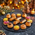 16 petits fours - Carrefour Market à Cherbourg-Octeville 16 petits fours en promo chez Carrefour Market Cherbourg-Octeville à 8,75 €