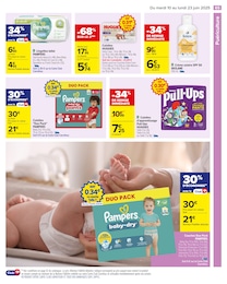 Offre Pull dans le catalogue Carrefour du moment à la page 67