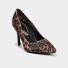 Escarpins à talons aiguilles marron femme dans le catalogue La Halle