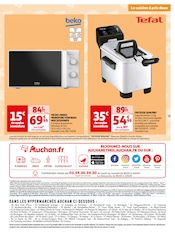 Promos Micro-Ondes dans le catalogue "Le plaisir de cuisiner à prix et à feux doux" de Auchan Hypermarché à la page 15