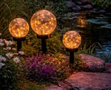 LED-Solarkugel Angebote bei toom Baumarkt Regensburg für 3,99 €
