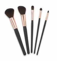 6-teiliges Beauty Pinselset bei KODi in Oberhausen 6-teiliges Beauty Pinselset im Angebot bei KODi Oberhausen für 6,99 €