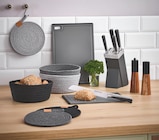 Topfuntersetzer „Life Style“ im Angebot bei XXXLutz Möbelhäuser in Wolfsburg Topfuntersetzer „Life Style“ Angebote von Justinus Bestecke bei XXXLutz Möbelhäuser Wolfsburg für 1,99 €
