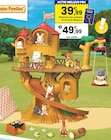 La cabane dans les arbres et le set de camping - SYLVANIAN FAMILLES en promo chez JouéClub La cabane dans les arbres et le set de camping - SYLVANIAN FAMILLES dans le catalogue JouéClub