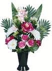 Gerbe de roses, gerberas et orchidées - Maxi Bazar Gerbe de roses, gerberas et orchidées à 19,99 € dans le catalogue Maxi Bazar