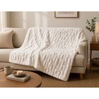Plaid "Cosy" - TEX HOME - Carrefour Market à Caluire-et-Cuire Plaid "Cosy" - TEX HOME en promo chez Carrefour Market Caluire-et-Cuire à 14,99 €