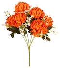 Dekorativer Blumenstrauß von  im aktuellen Penny Prospekt für 2,99 €