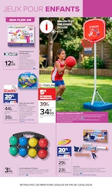 Valise en promo dans le catalogue Carrefour à la page 8