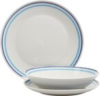 Promo Service vaisselle 18 pièces à 19,99 € dans le catalogue Carrefour à Cahors