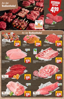 Schweinebauch im aktuellen REWE Prospekt (Kiel) Schweinebauch im REWE Prospekt "Dein Markt" mit 38 Seiten (Kiel)