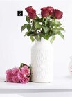 Bouquet de 7 roses rouges en promo chez Géant Casino Bouquet de 7 roses rouges dans le catalogue Géant Casino