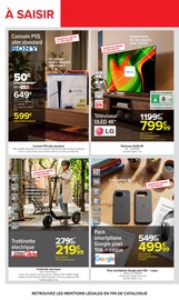 Promos Trottinette Électrique dans le catalogue "PASSEZ L'ÉTÉ CONNECTÉS À VOS ENVIES !" de Carrefour Trottinette Électrique en promo dans le catalogue Carrefour à la page 14