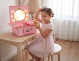 Style collection vanity de voyage - DISNEY PRINCESSES en promo chez JouéClub Style collection vanity de voyage - DISNEY PRINCESSES dans le catalogue JouéClub