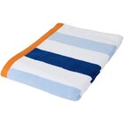 Serviette de plage anti-sable - Action en promo chez Action Serviette de plage anti-sable - Action dans le catalogue Action