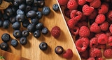 Promo Fruits rouges à 3,50 € dans le catalogue Intermarché Super à La Salvetat-Saint-Gilles
