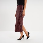 Jupe midi à sequins rouge foncé femme dans le catalogue La Halle