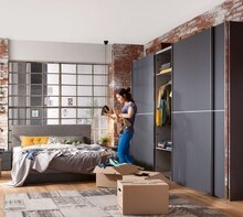 Kleiderschrank bei Höffner Kleiderschrank für 999,00 € bei Höffner im Prospekt "Schlafen Spezial "