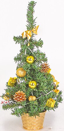 Künstlicher Weihnachtsbaum mit Lichterkette bei Thomas Philipps in Leverkusen Künstlicher Weihnachtsbaum mit Lichterkette im Angebot bei Thomas Philipps Leverkusen für 3,98 €
