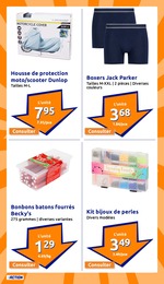 Offre Housse De Protection dans le catalogue Action du moment à la page 24