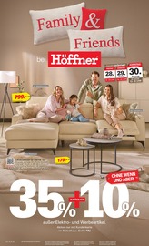 Wohnlandschaft im Höffner Prospekt in Leipzig Aktueller Höffner Prospekt mit Wohnlandschaft, "Family & Friends bei Höffner", Seite 1