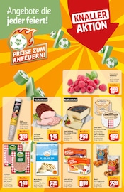 Aktueller REWE Prospekt mit Brötchen, "Dein Markt", Seite 4