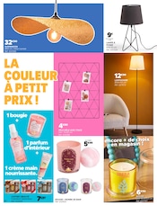 Parfum Angebote im Prospekt "PLONGEZ DANS LES PETITS PRIX DE L'ÉTÉ" von Gifi auf Seite 10