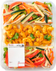 Plateau Wok De Crevettes Décortiquées Marinées À L'indienne à 9,99 € dans le catalogue Auchan Hypermarché