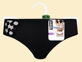 Slip broderie GENEROUS - DIM en promo chez Géant Casino Slip broderie GENEROUS - DIM dans le catalogue Géant Casino