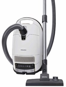 S 8340 Powerline Bodenstaubsauger bei Saturn in Erkrath S 8340 Powerline Bodenstaubsauger im Angebot bei Saturn Erkrath für 179,00 €